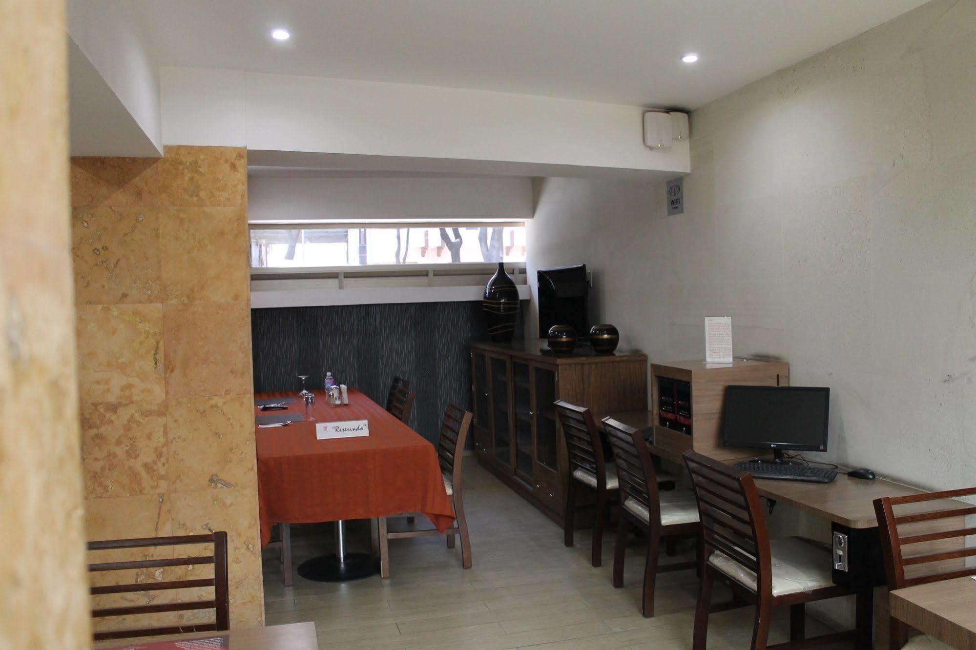 Hotel Villa De Madrid Meksika Dış mekan fotoğraf